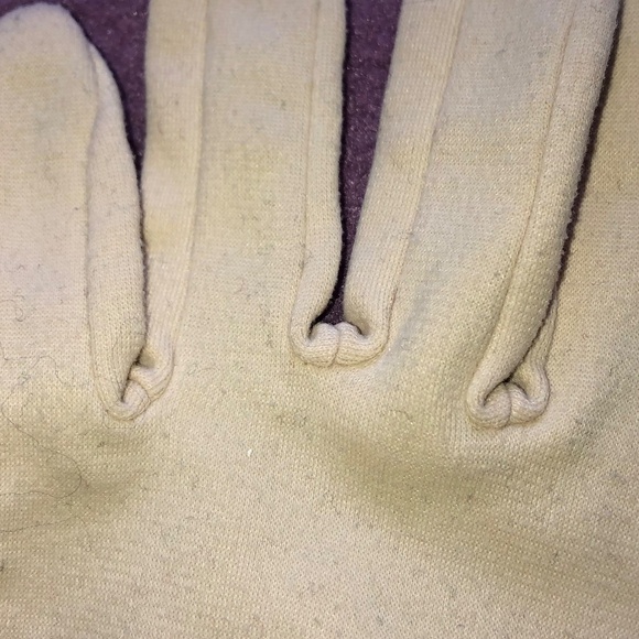 Vintage Cream Evening Gloves for Women - Picture 8 of 8